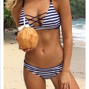 Navy blue stripped bikini from Cupshe. Never worn!